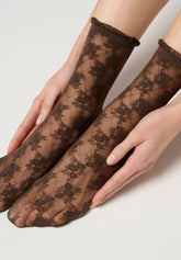 Chaussettes semi-transparentes effet dentelle à motif floral Stylish Lace 30 den - Chocolat 3 - Chocolate 3 | Oroblù