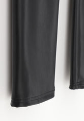 Leggings in Eco Pelle Elasticizzata effetto Termico Must Plus - Nero - Black | Oroblù