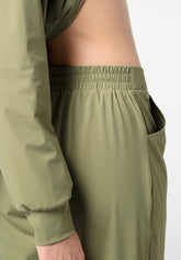 Pantalone in Tessuto Tecnico Leggero ed Elasticizzato New Travel - Militare - Military | Oroblù